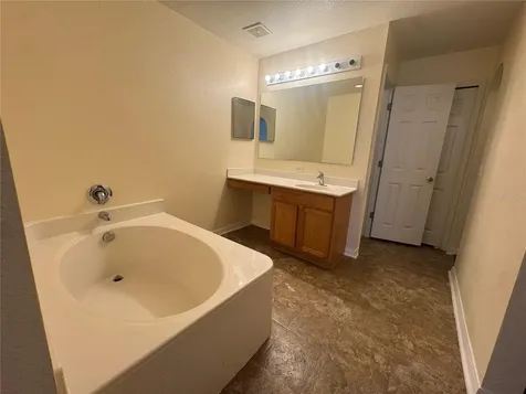 102 Flatfish Court Kissimmee FL 34759