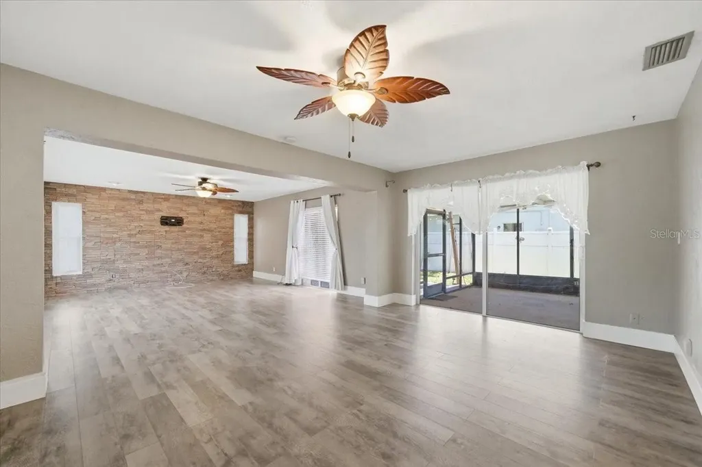2087 59th Street N Clearwater FL 33760