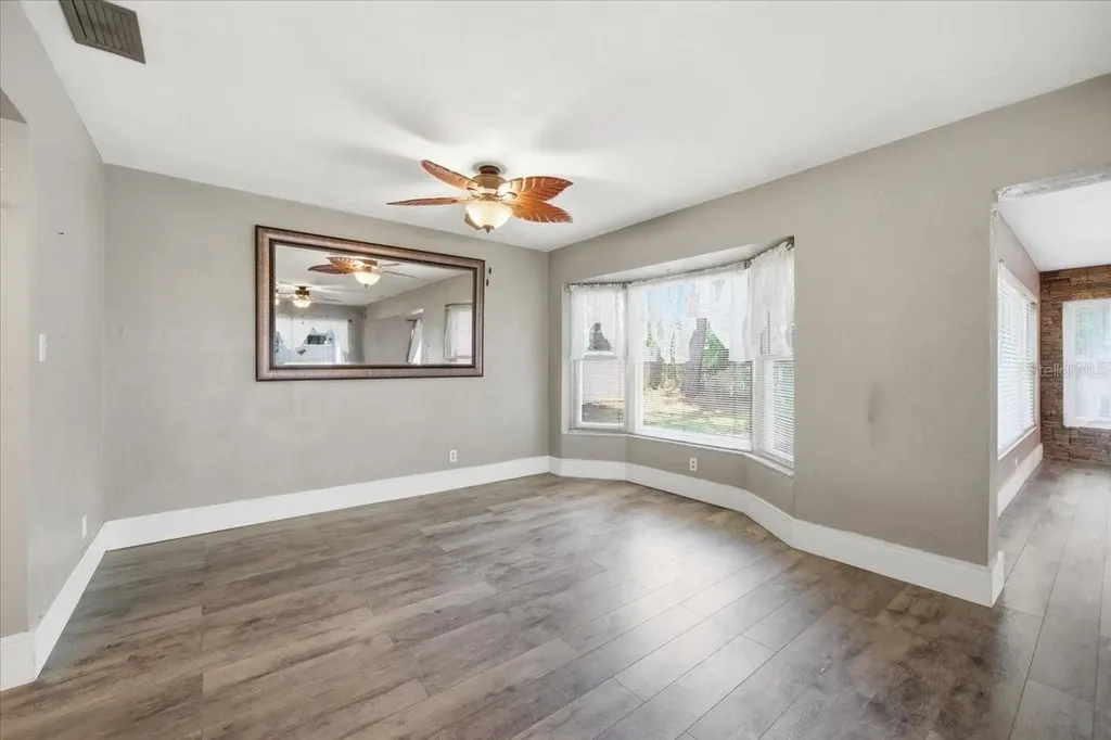 2087 59th Street N Clearwater FL 33760