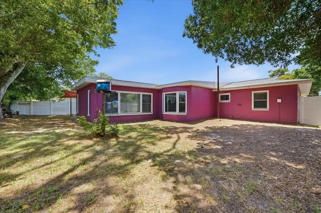 2087 59th Street N Clearwater FL 33760