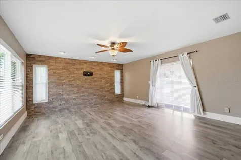 2087 59th Street N Clearwater FL 33760