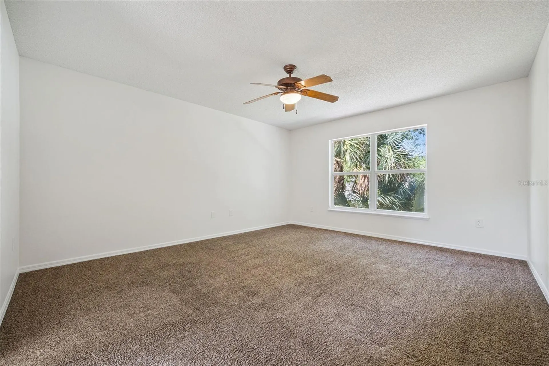 4222 Iveyglen Avenue Orlando FL 32826