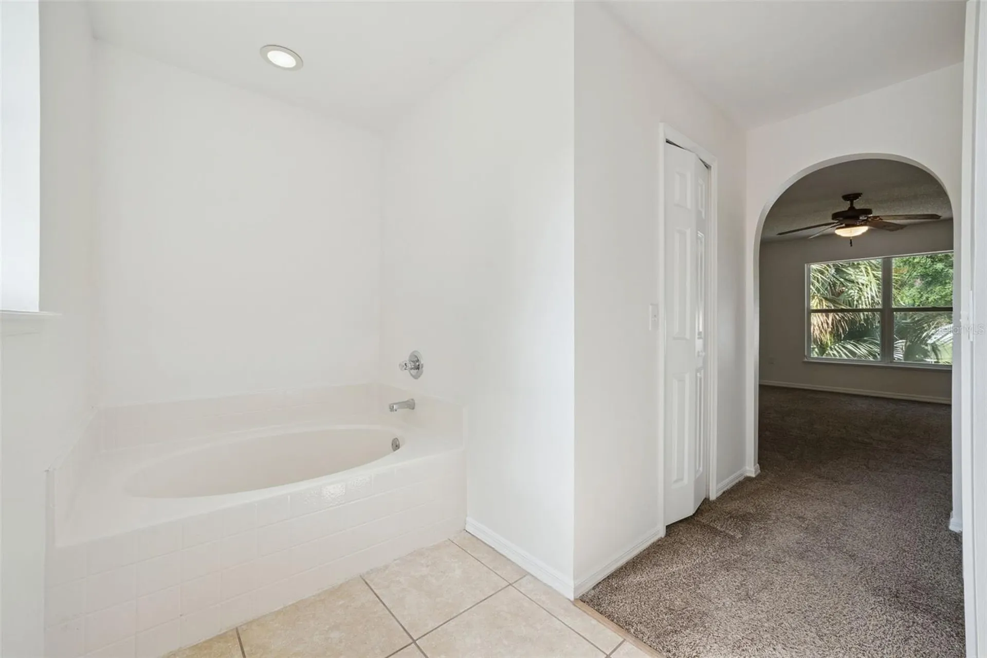 4222 Iveyglen Avenue Orlando FL 32826