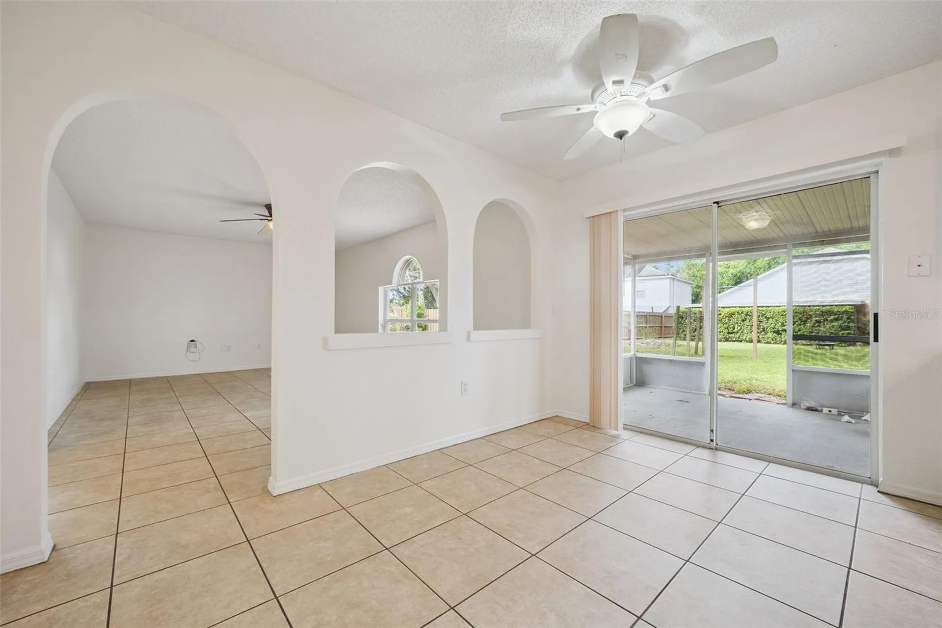 4222 Iveyglen Avenue Orlando FL 32826