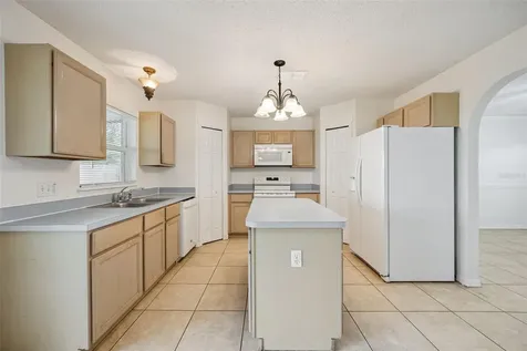 4222 Iveyglen Avenue Orlando FL 32826