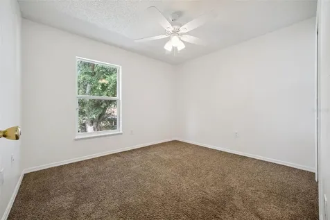 4222 Iveyglen Avenue Orlando FL 32826