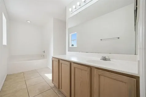 4222 Iveyglen Avenue Orlando FL 32826