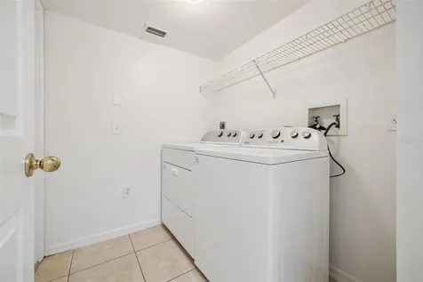 4222 Iveyglen Avenue Orlando FL 32826