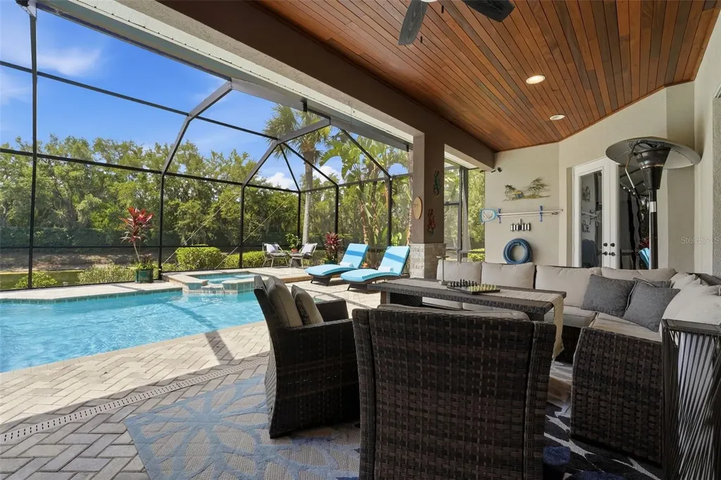 515 Sand Crane Court Bradenton FL 34212