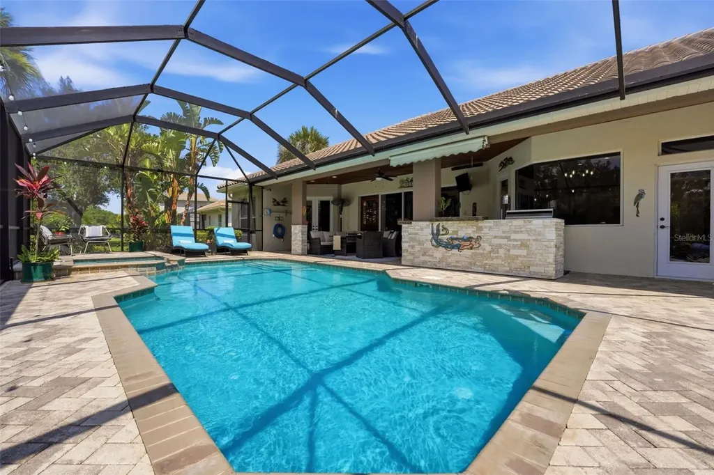 515 Sand Crane Court Bradenton FL 34212