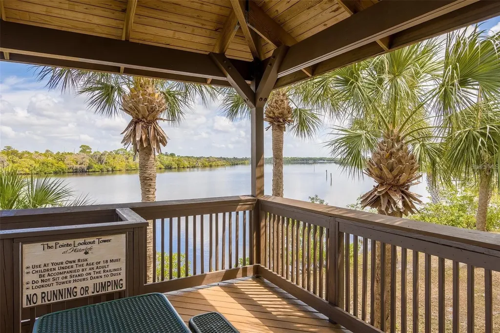 515 Sand Crane Court Bradenton FL 34212