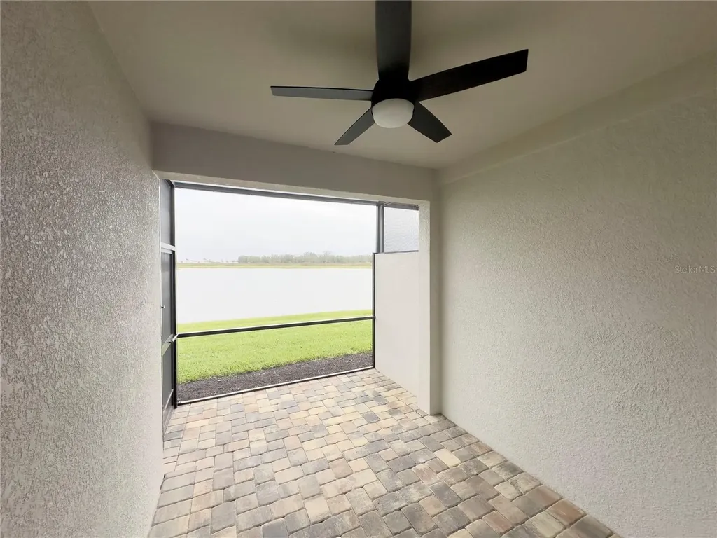 17929 Cherished Loop Lakewood Ranch FL 34211