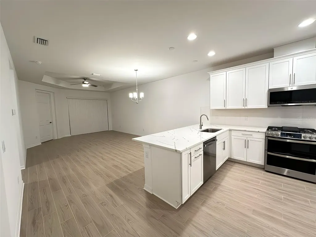 17929 Cherished Loop Lakewood Ranch FL 34211
