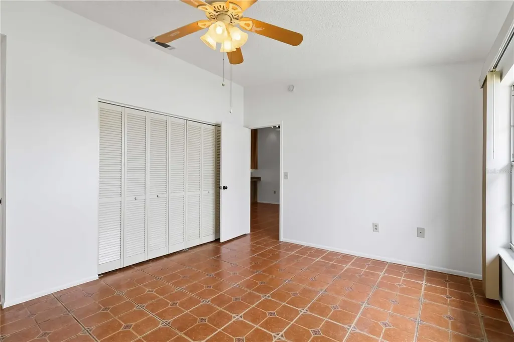 4004 42nd Avenue W Bradenton FL 34205