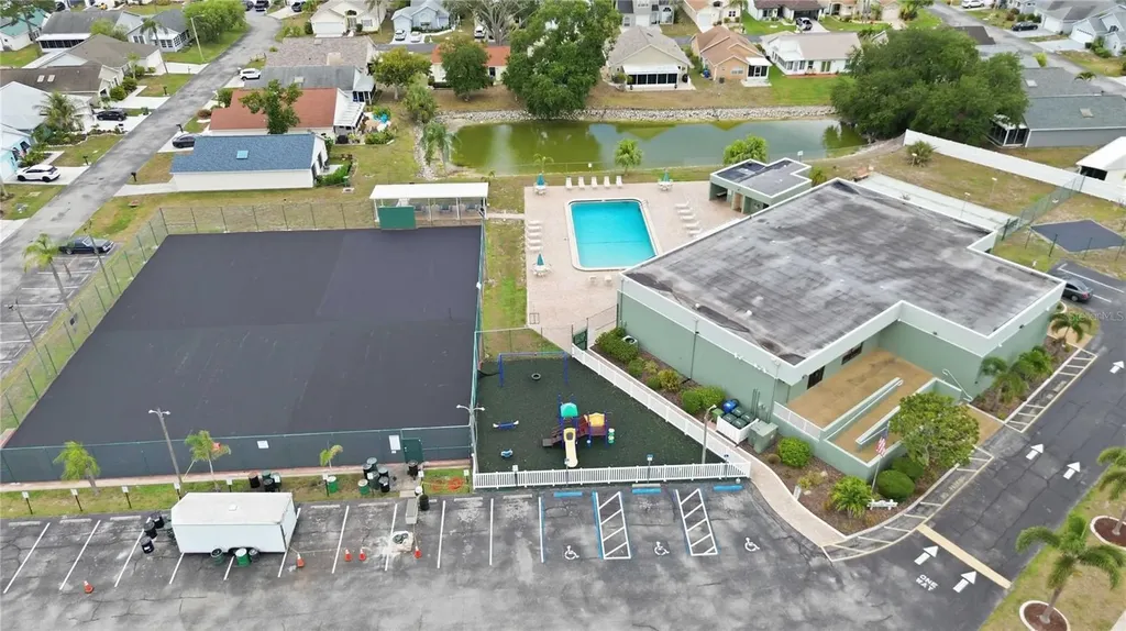 4004 42nd Avenue W Bradenton FL 34205