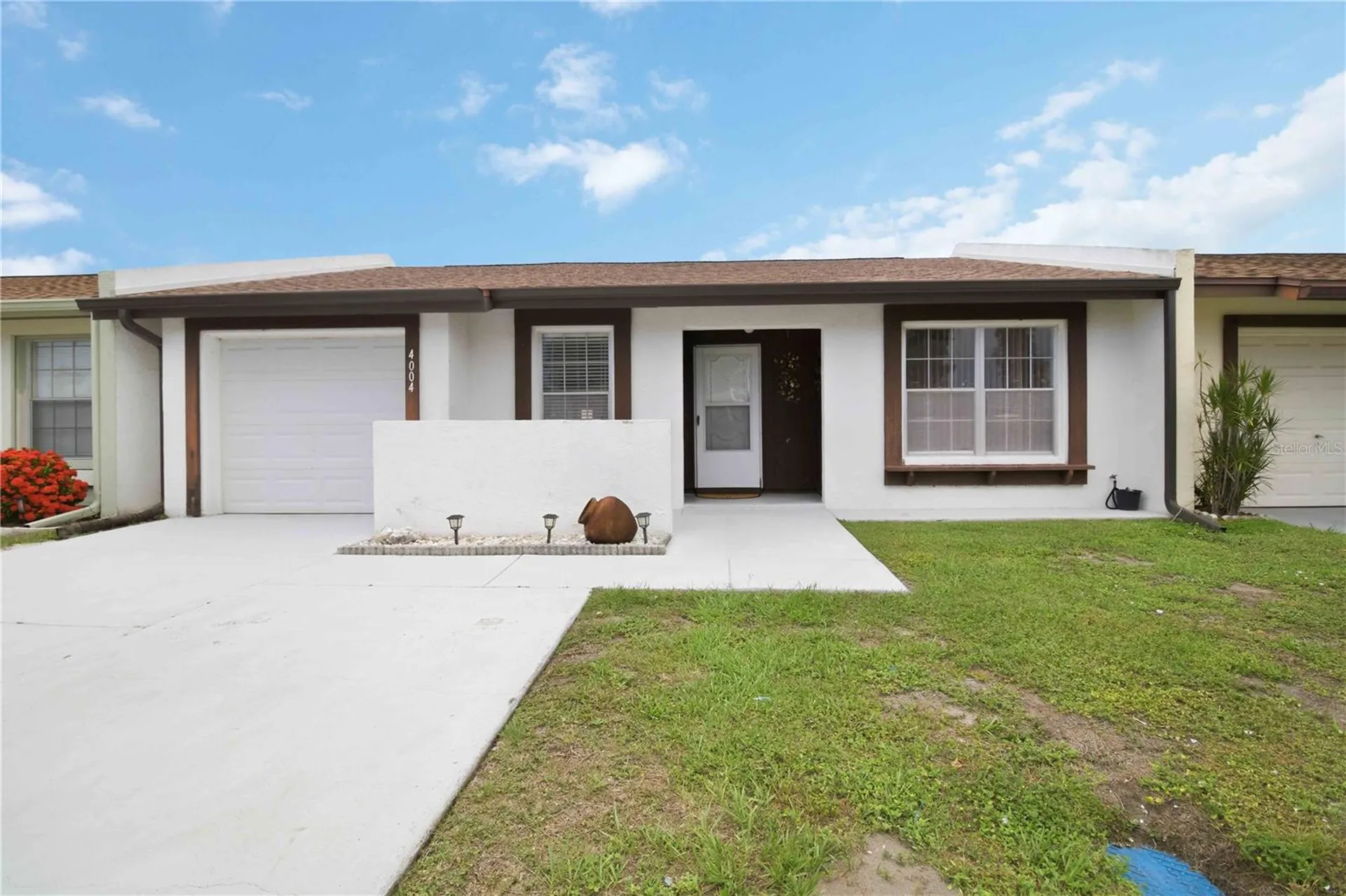 4004 42nd Avenue W Bradenton FL 34205