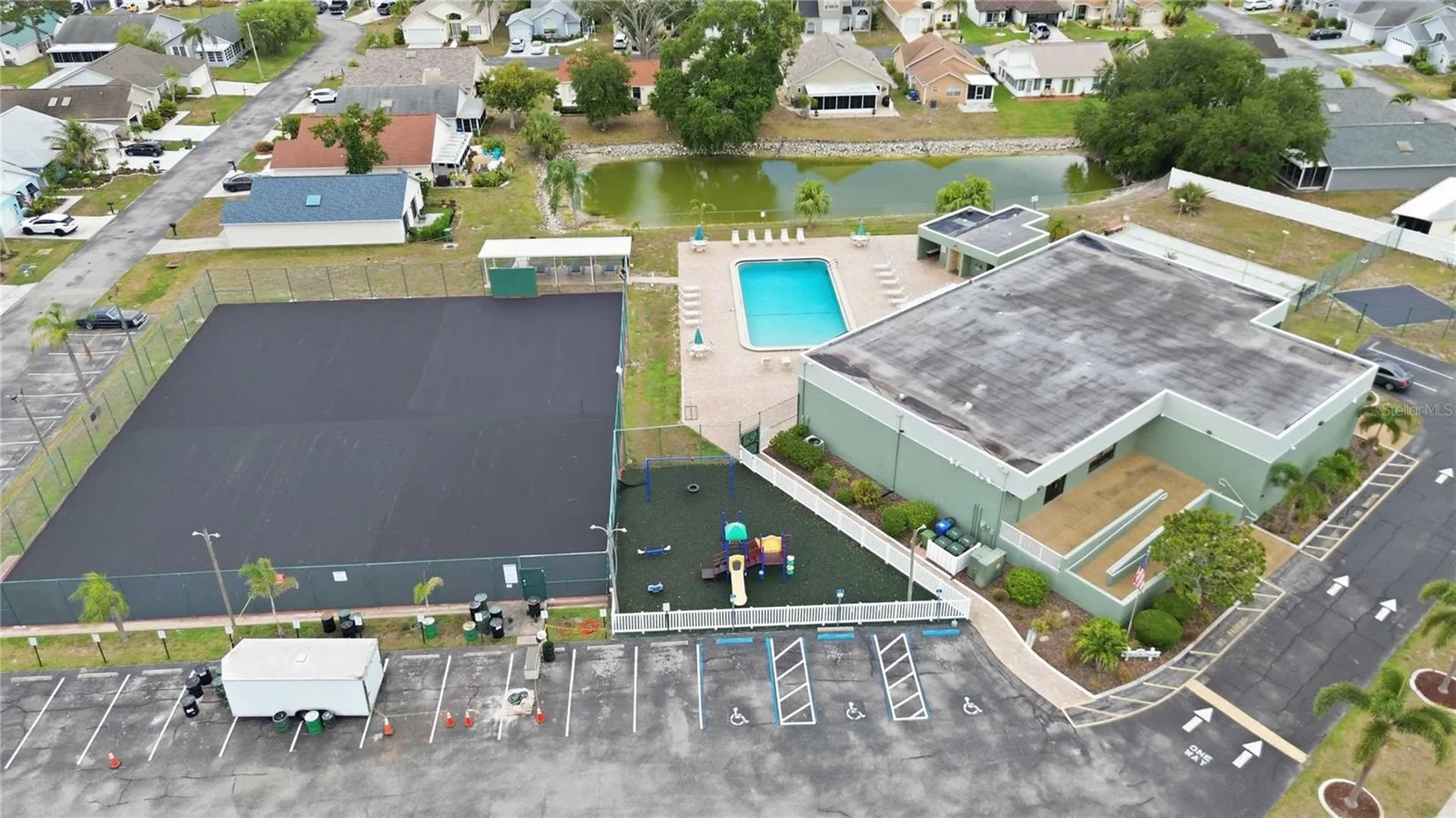 4004 42nd Avenue W Bradenton FL 34205