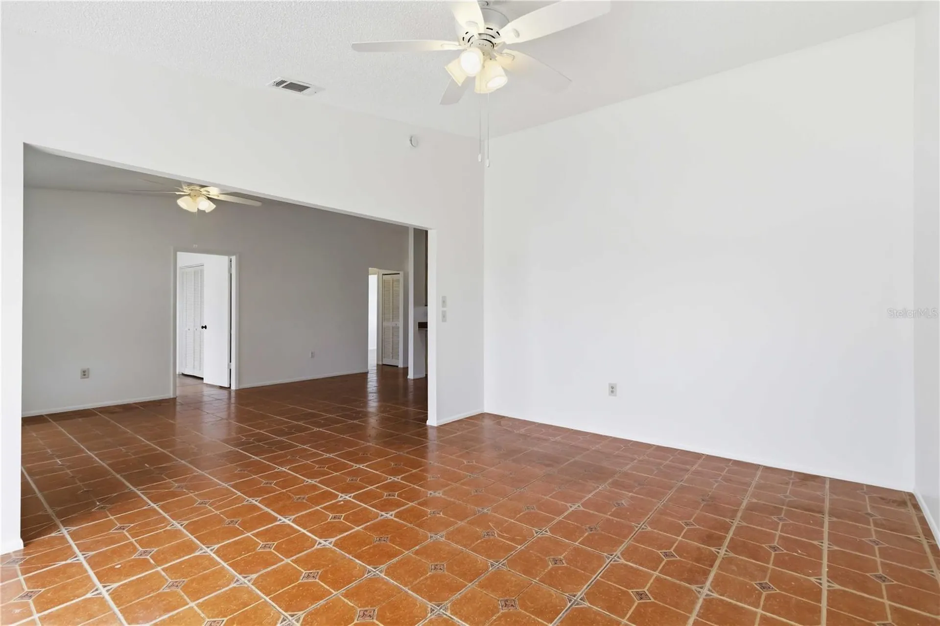 4004 42nd Avenue W Bradenton FL 34205
