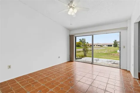4004 42nd Avenue W Bradenton FL 34205