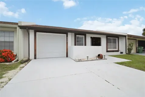 4004 42nd Avenue W Bradenton FL 34205