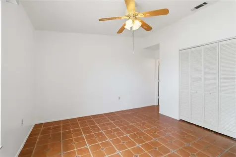 4004 42nd Avenue W Bradenton FL 34205