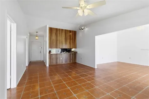 4004 42nd Avenue W Bradenton FL 34205