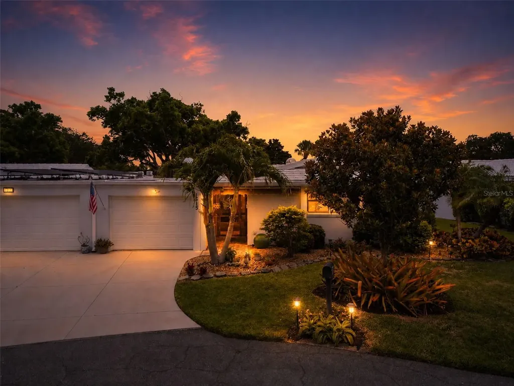 1315 Westport Lane Sarasota FL 34232