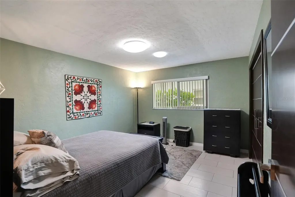 1315 Westport Lane Sarasota FL 34232
