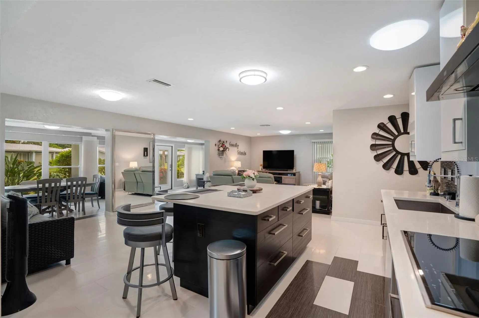 1315 Westport Lane Sarasota FL 34232
