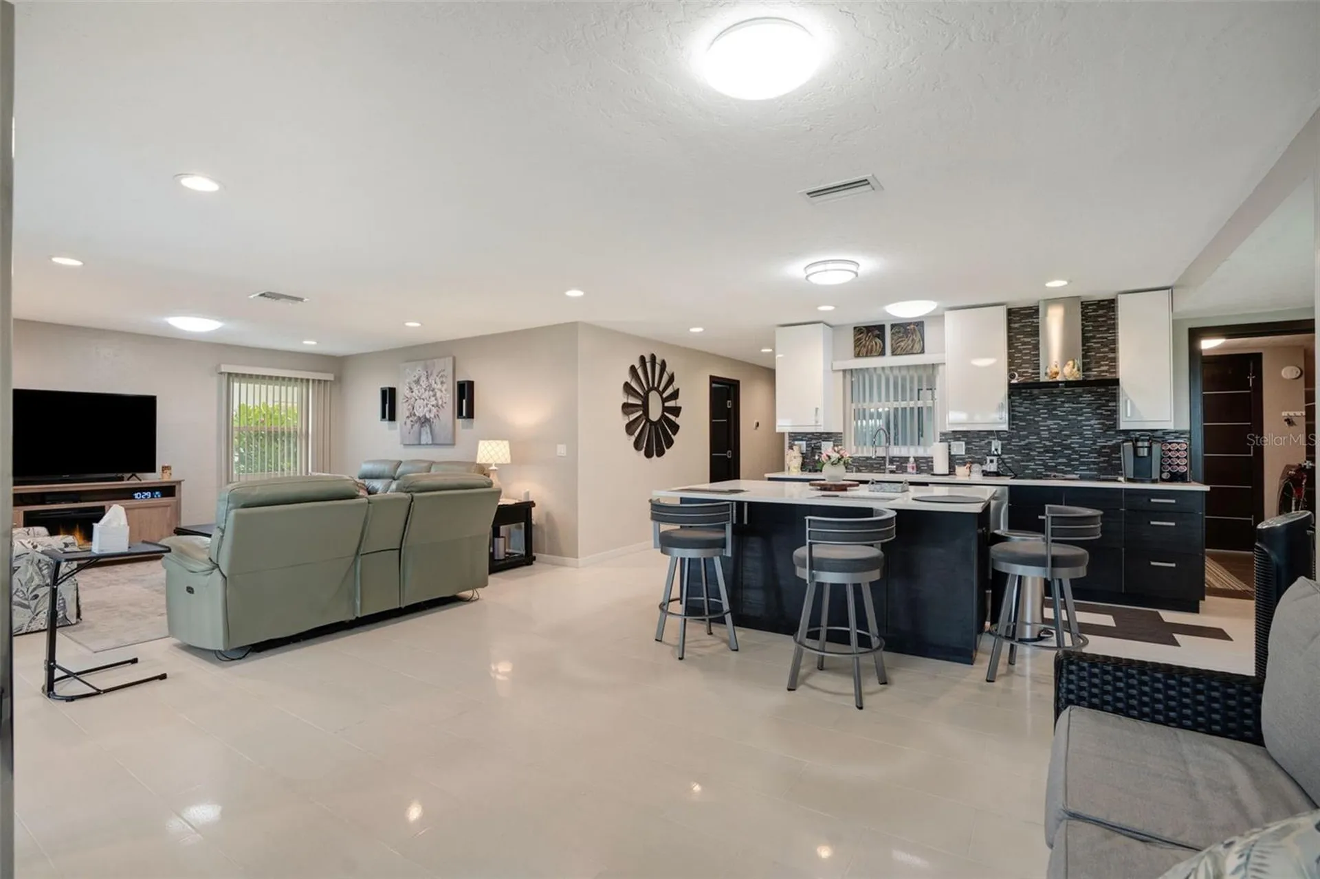 1315 Westport Lane Sarasota FL 34232