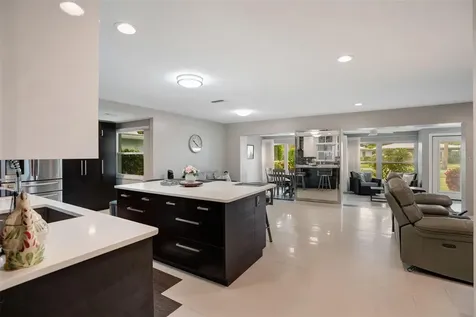 1315 Westport Lane Sarasota FL 34232