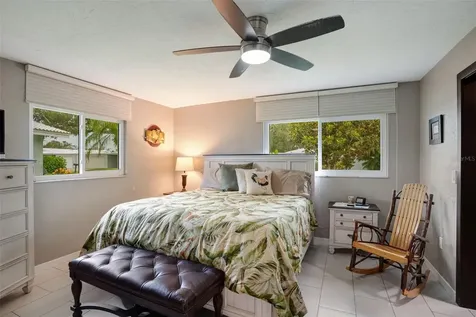 1315 Westport Lane Sarasota FL 34232