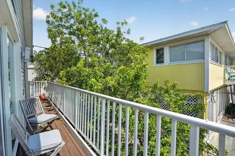 3303 6th Avenue Holmes Beach FL 34217
