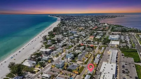 3303 6th Avenue Holmes Beach FL 34217