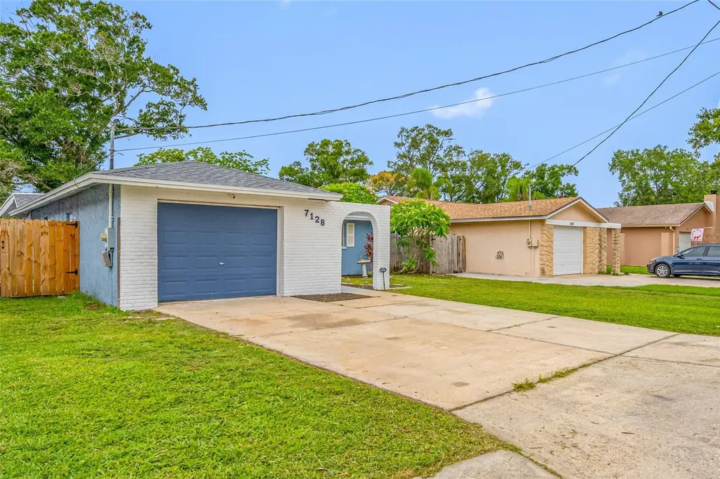 7128 64th Way N Pinellas Park FL 33781