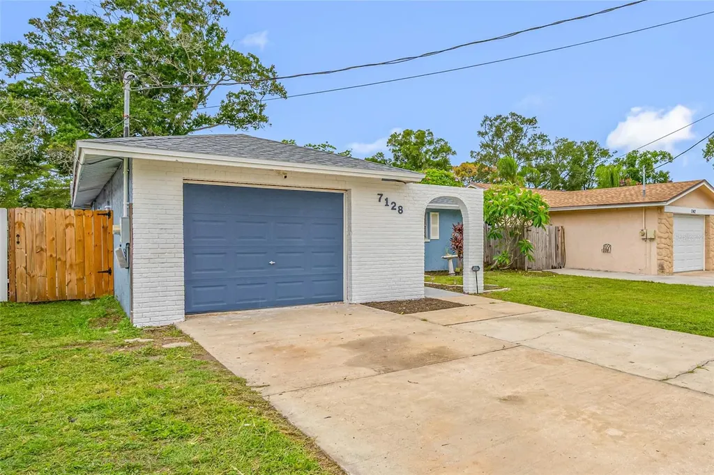 7128 64th Way N Pinellas Park FL 33781
