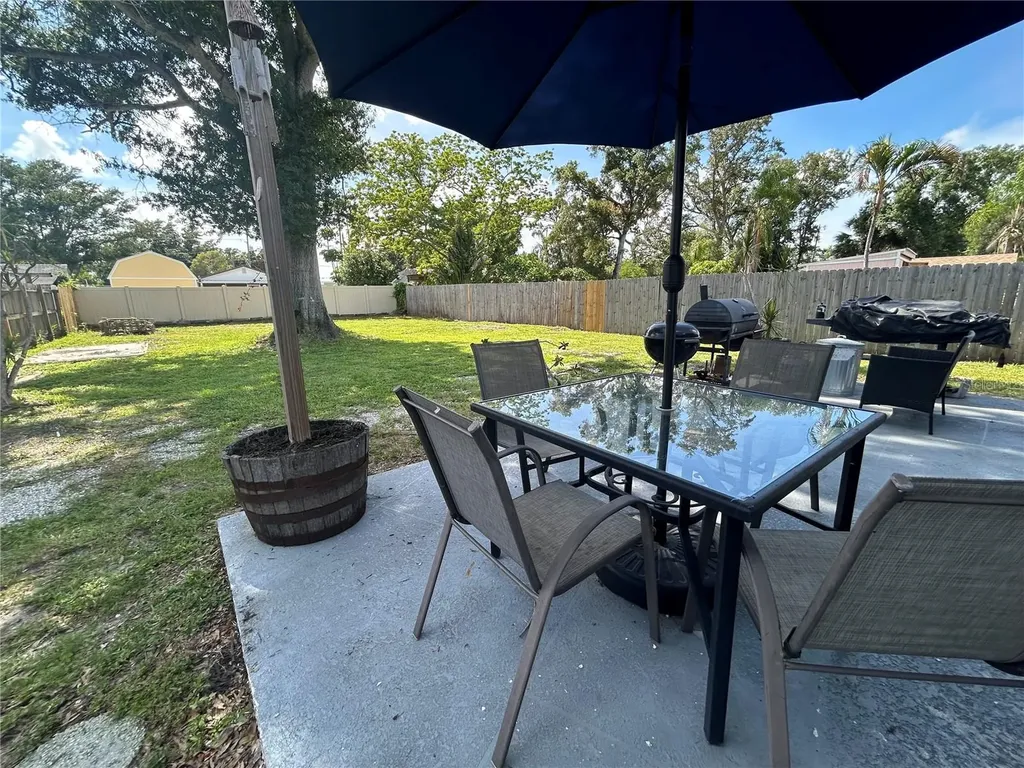 7128 64th Way N Pinellas Park FL 33781