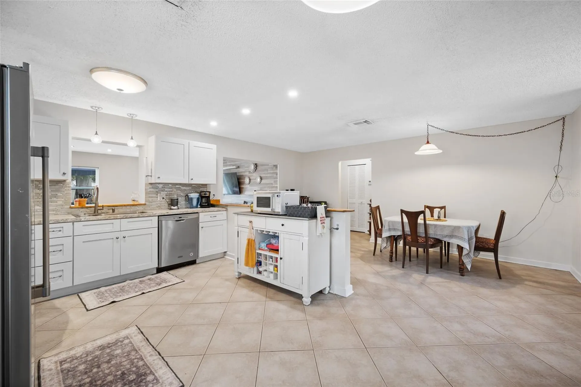 7128 64th Way N Pinellas Park FL 33781