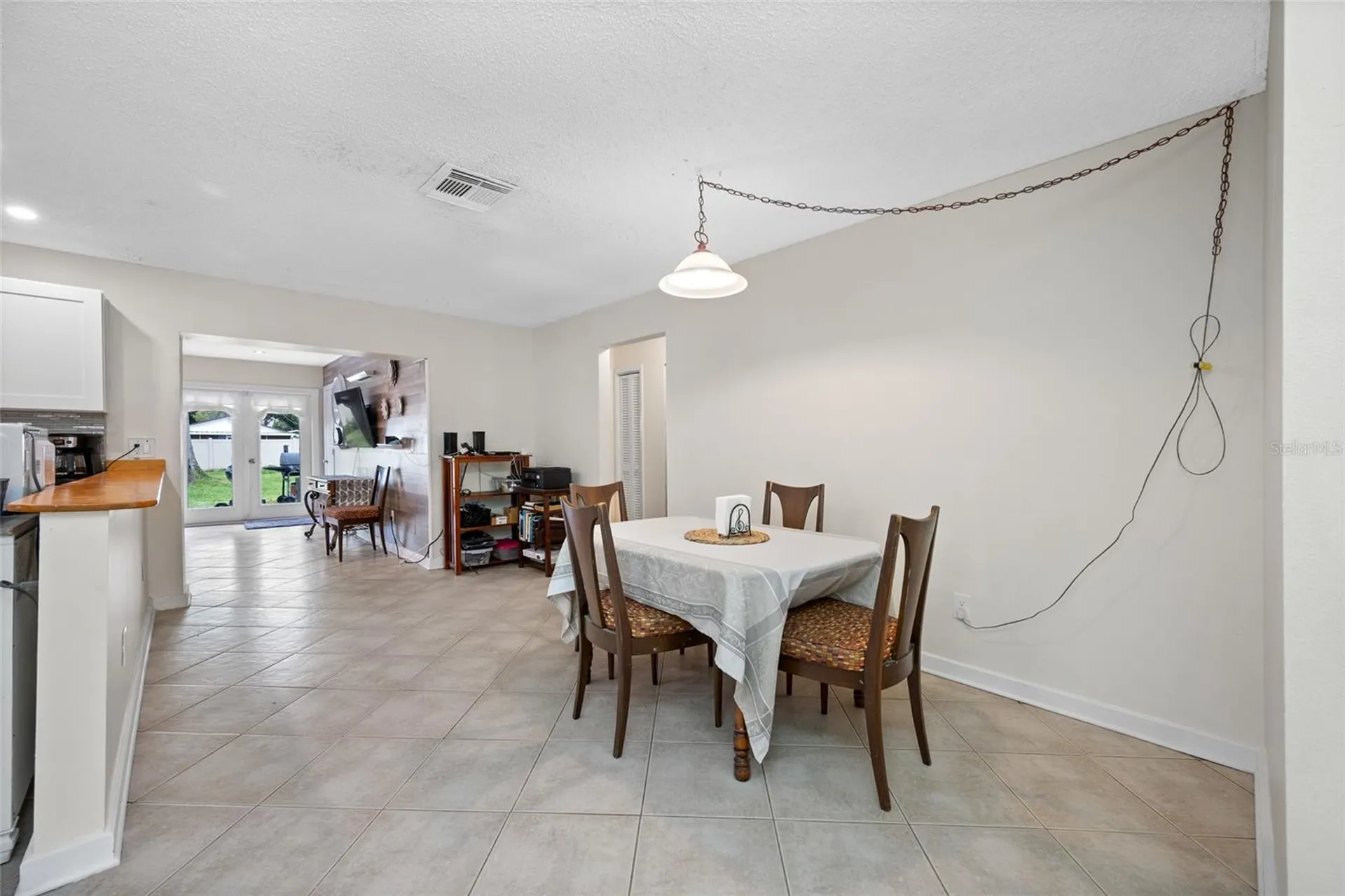 7128 64th Way N Pinellas Park FL 33781