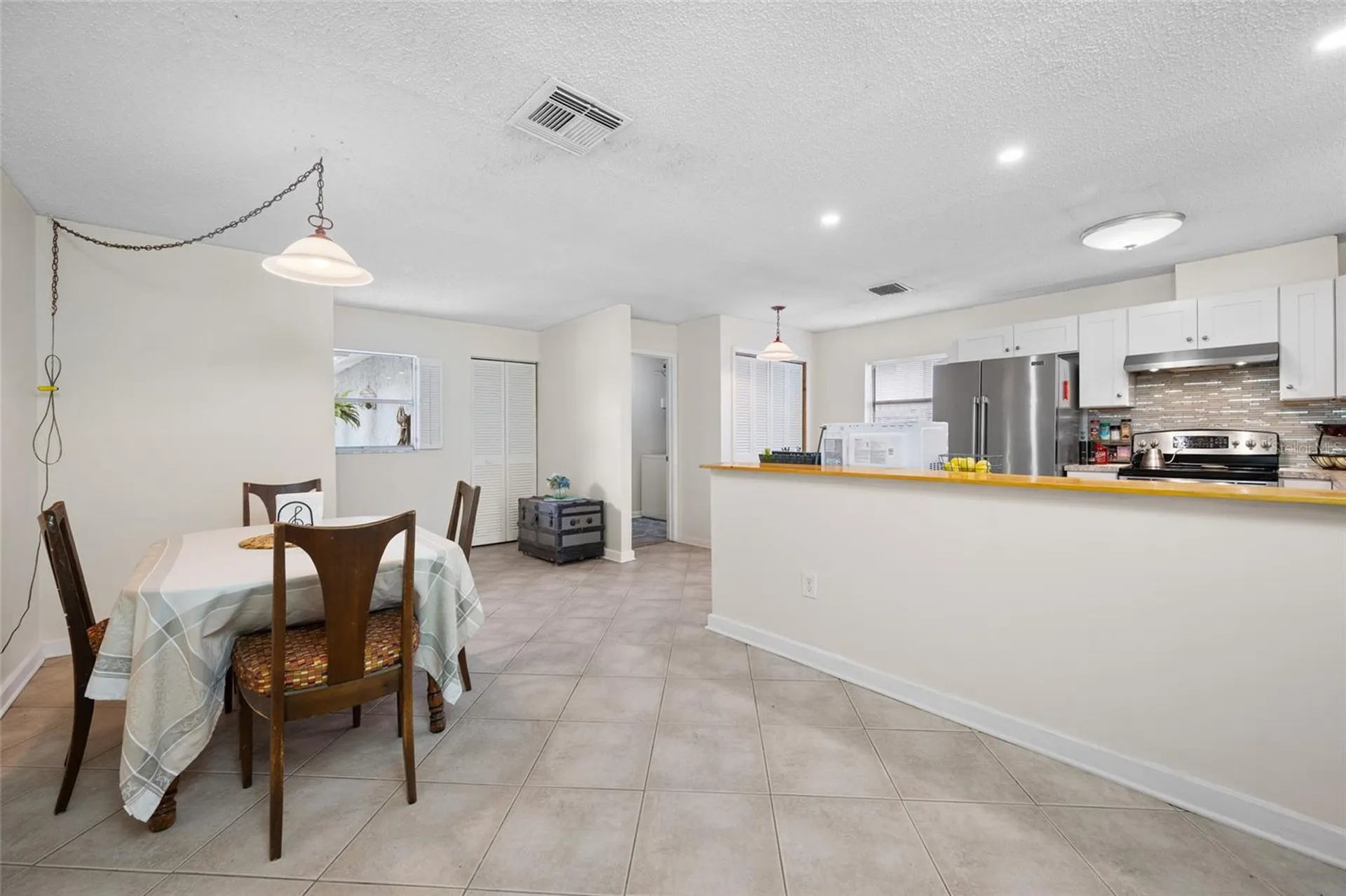 7128 64th Way N Pinellas Park FL 33781