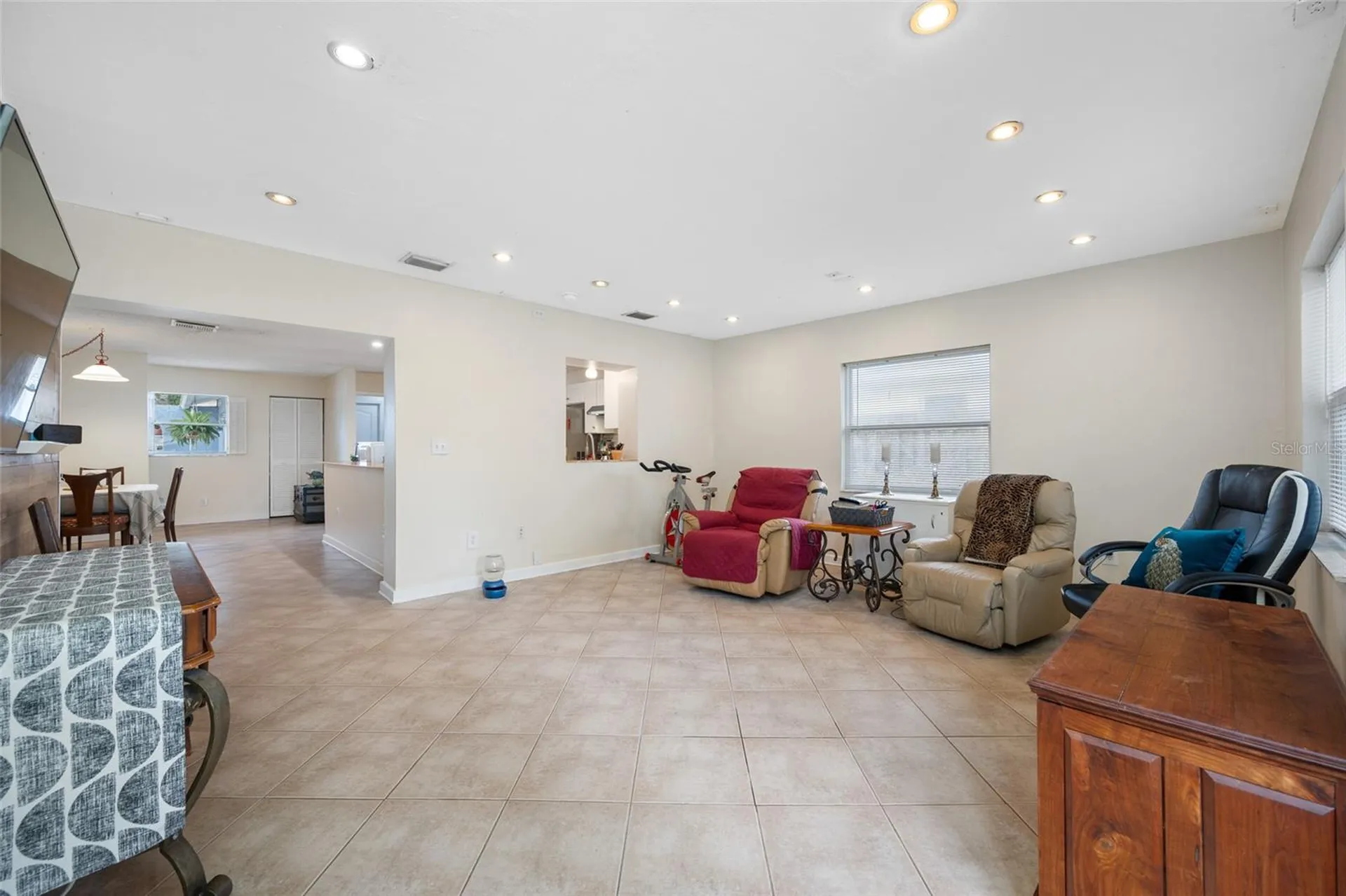 7128 64th Way N Pinellas Park FL 33781