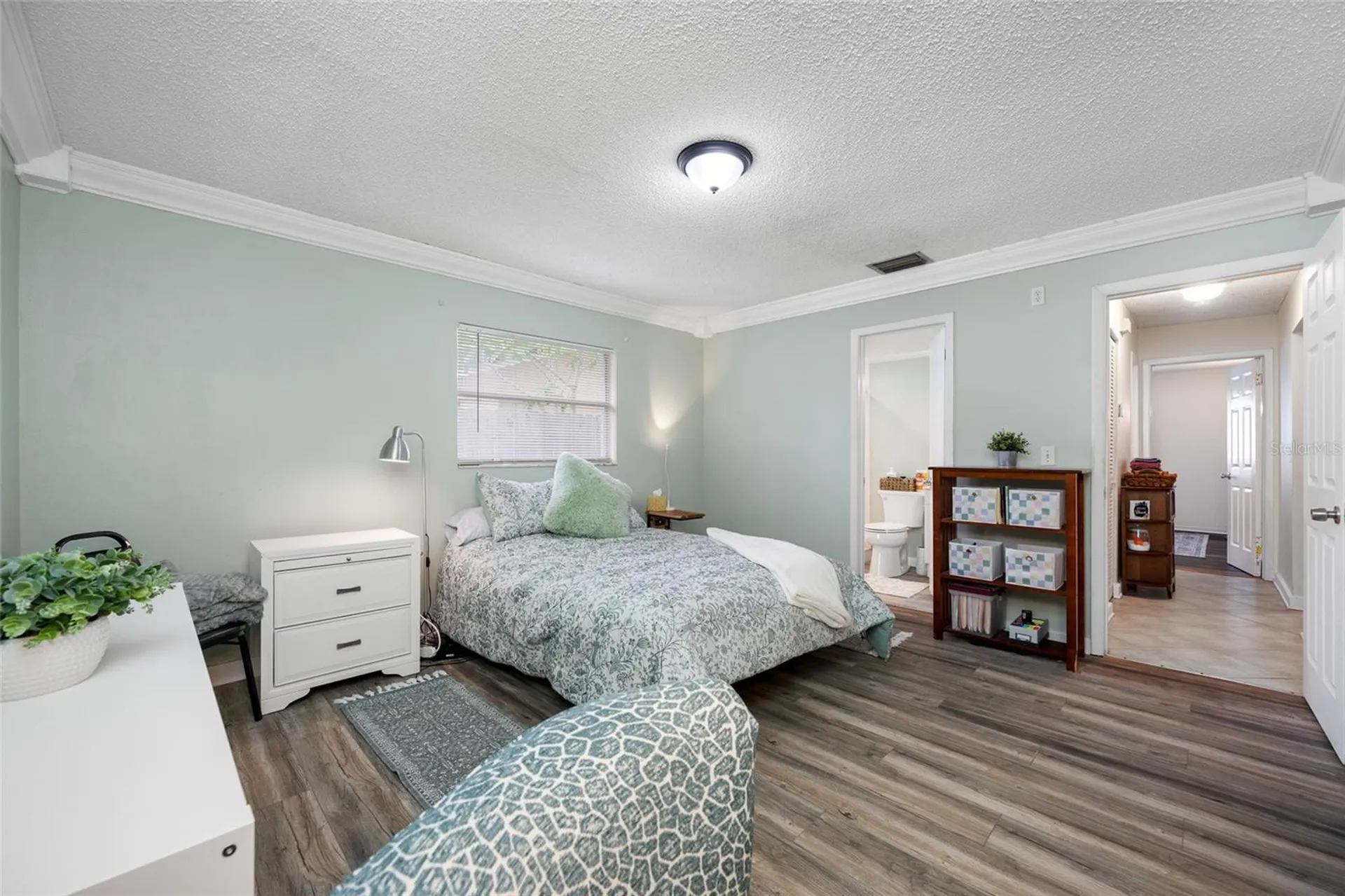 7128 64th Way N Pinellas Park FL 33781
