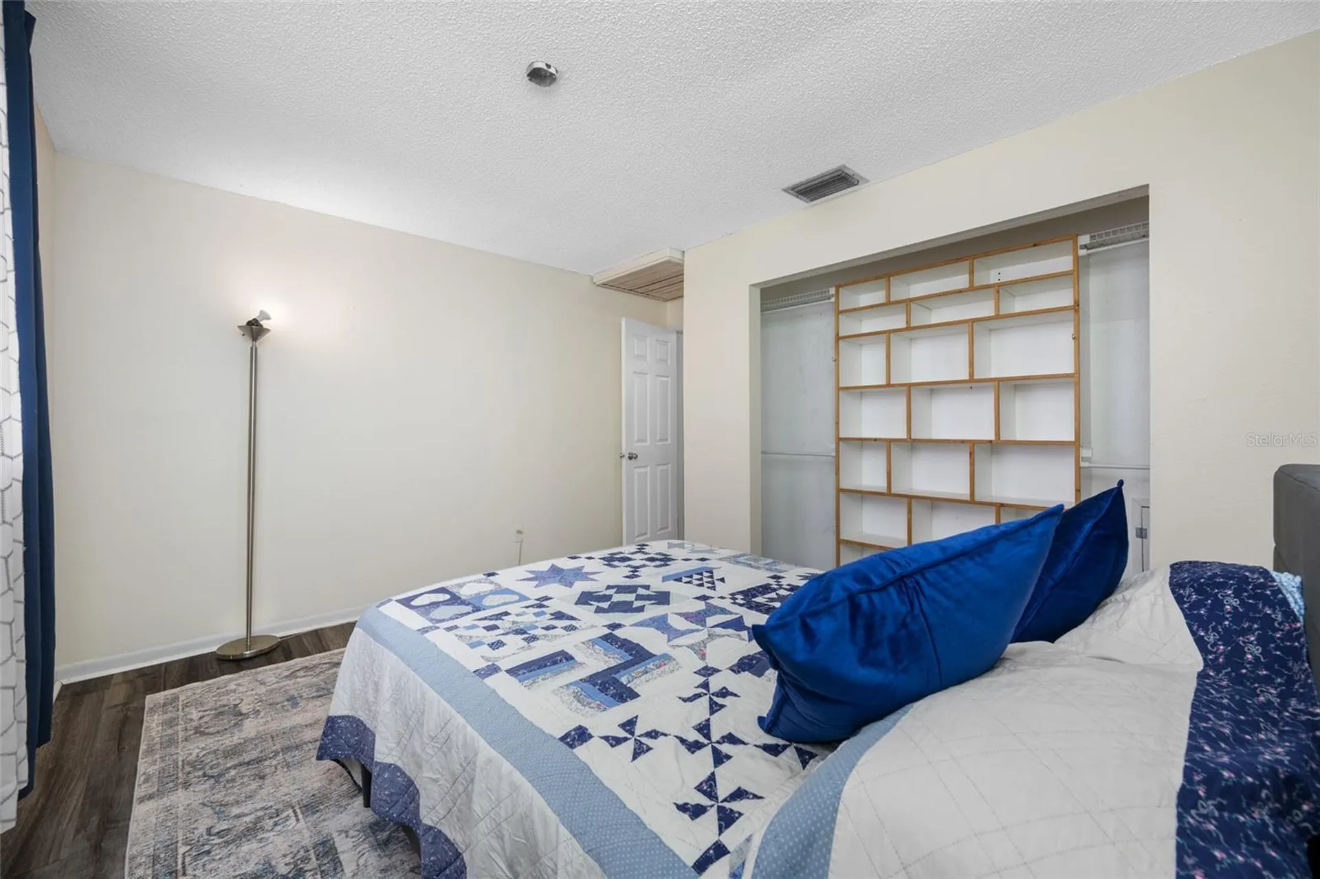 7128 64th Way N Pinellas Park FL 33781