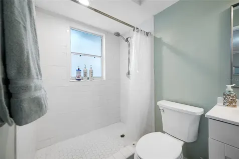 7128 64th Way N Pinellas Park FL 33781