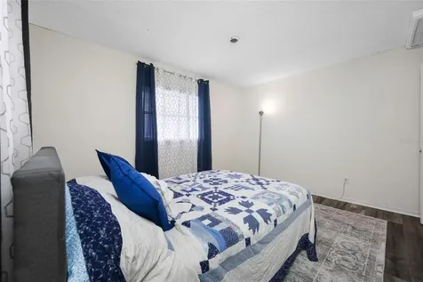 7128 64th Way N Pinellas Park FL 33781
