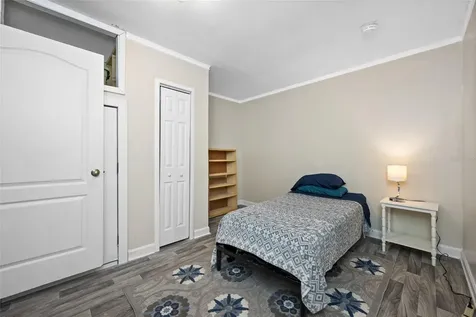 7128 64th Way N Pinellas Park FL 33781