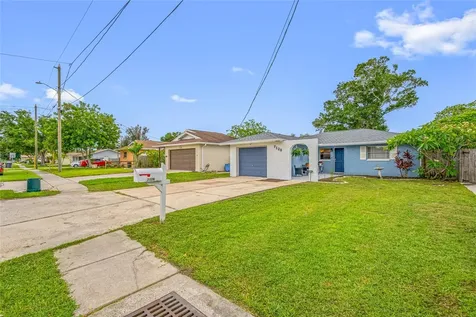 7128 64th Way N Pinellas Park FL 33781
