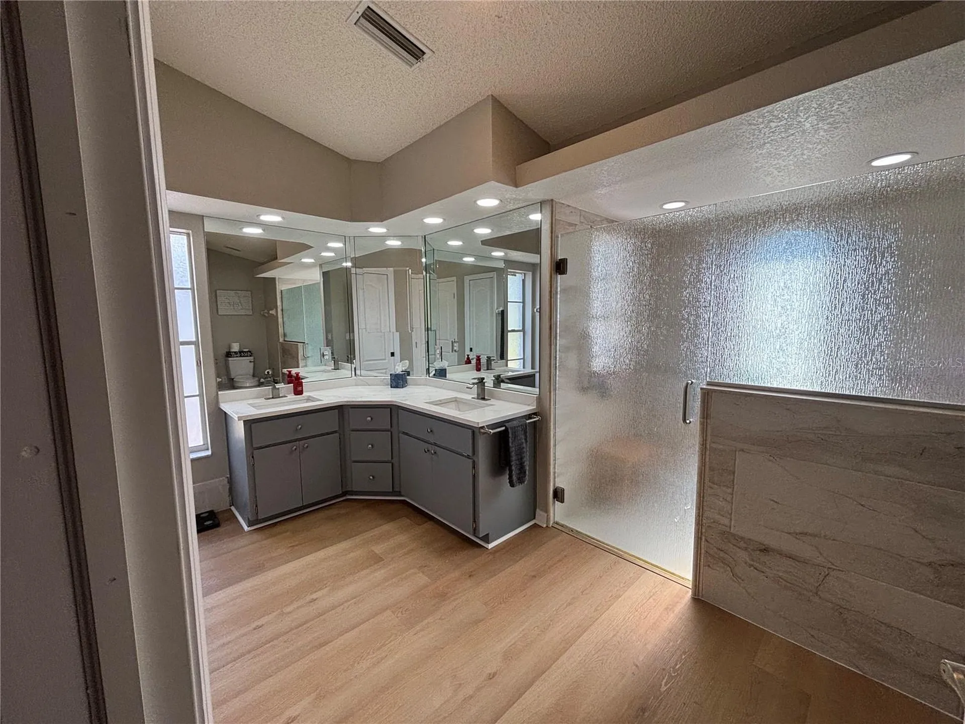 18561 Winding Oaks Boulevard Hudson FL 34667