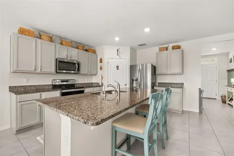 1273 Red Hill Road Davenport FL 33837