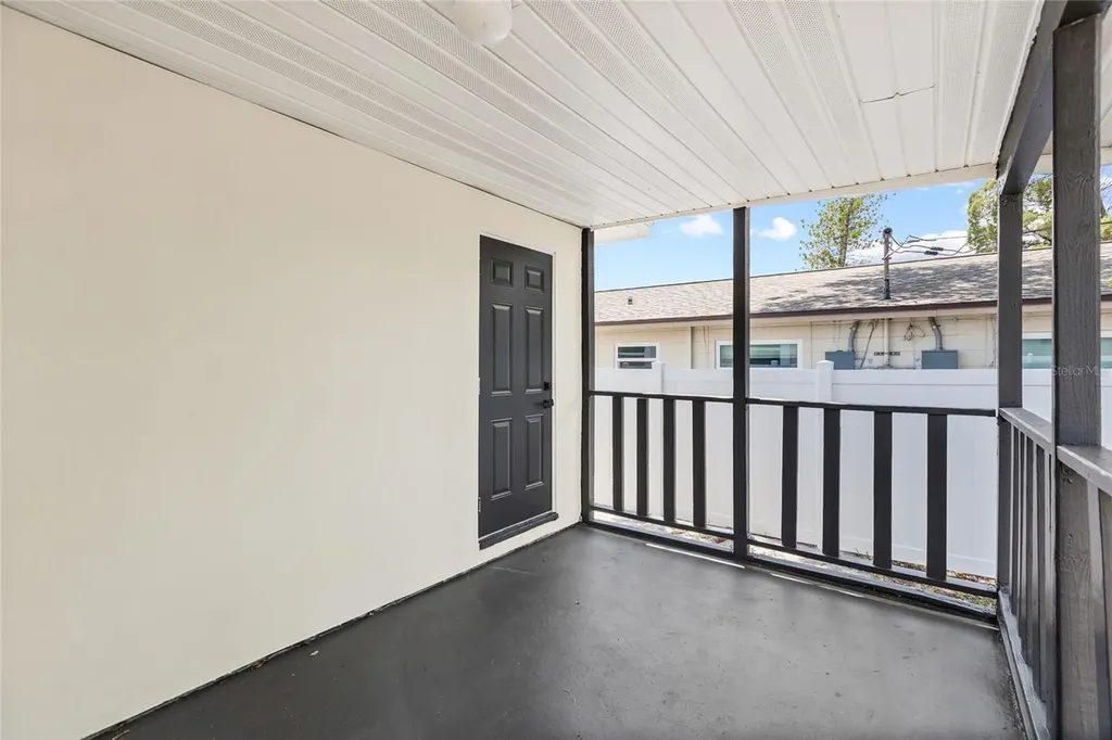 513 88th Avenue N St Petersburg FL 33702